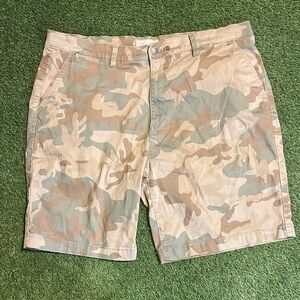 Men's Devil Dog Camouflage Cargo Chino Shorts